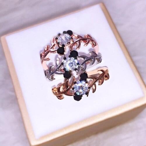 Classic Black Gold Separated Tree Leaf Ring Elegant Fashion Lady Engagement Ring Exquisite Romantic Jewelry Gift Free Shipping