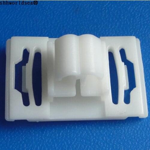 Shhworldsea automotive clips Retainer for VW, Audi 4A0853825