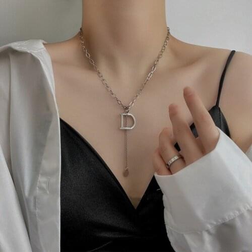 Origin Summer Minimalist Letter D Hollow Out Pendant Necklace for Women Unique Design Long Tassel Necklace Jewelry Gifts