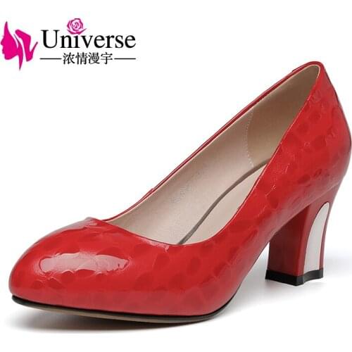 Universe Shallow Mouth Square Heel Red Color Pumps Comfortable Genuine Leather Round Toe Woman Shoes E017