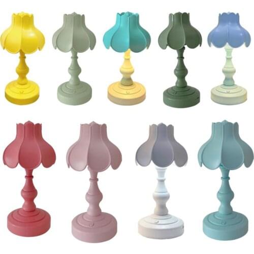 Upgrade Three-speed Table Lamp Retro Table Lamp Ins Lotus Romantic Bedroom Creative Lighting Nordic Style Mini Luminous Lamp
