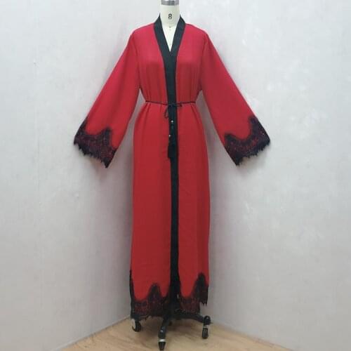 A new line of womens Muslim cardigans and robes with diamond-encrusted irons and diamond-encrusted skirts is on sale on Aliexpr