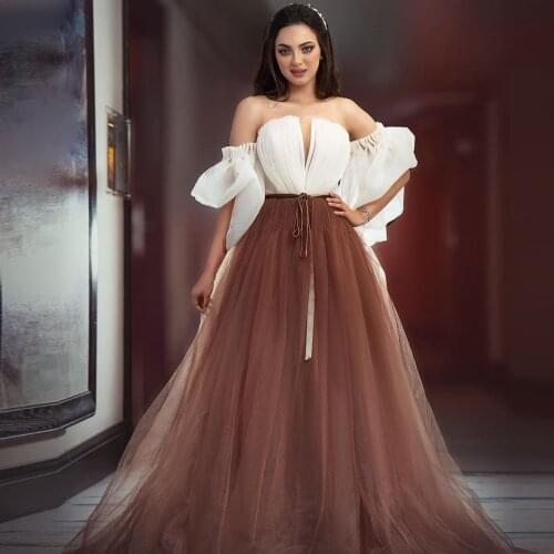 Champagne Celebrity Dubai Caftan Evening Dress Wedding Dress Strapless Special Occasion Saudi Arabia Prom Dress Plus Size