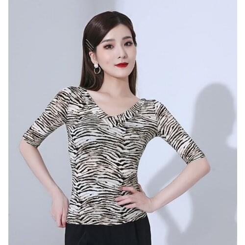L21128A Latin Dance Tops Women Line Design V Neck Latin Dance Tops for Modern Ballroom Dancing Performamnce