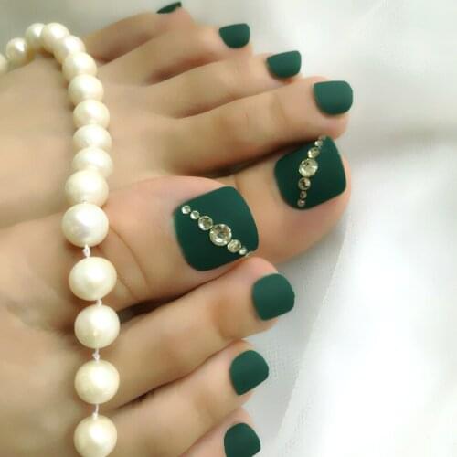 24pcs False Toe Nail Short for Women Artificial Press on Toe Nails Rhinestone Decorated Green Fake Toe Nails with Glue Hand Made