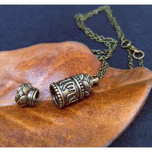 ONEVAN Jewelry Pendants