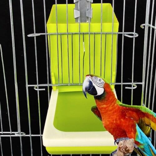 1Pc Plastic Parrot Bird Feeder Bowl Water Drinking Device Bird Pigeons Feeding Cup