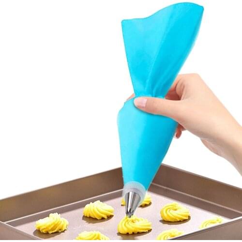 8Pcs/Set Silicone Pastry Bag Tips Kitchen DIY Cake Icing Piping Cream Cake Decorating Tools Reusable Pastry Bags+24 Nozzle Set