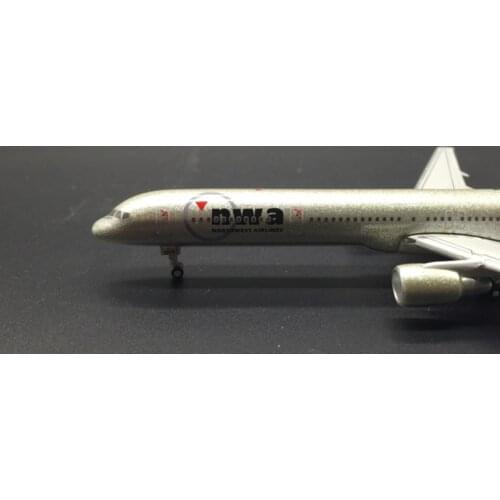 Diecast 1:400 Scale B757 Plane Model Nwa Airlines Alloy Aircraft Plane Collectible Display Model Collection Souvenir Ornaments