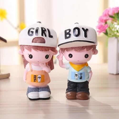 2 pieces / sets new watch boy and care girl couple car ornaments creative cute home jewelry crafts
