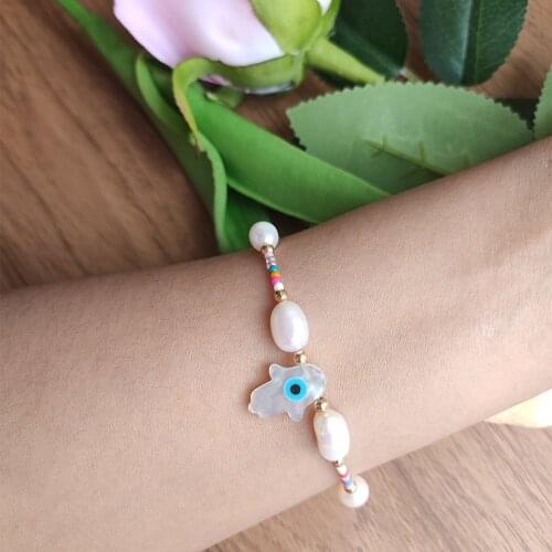 10pcs/lot)Natural Pearl Turkish Hamsa Evil Eye Bracelet Women Classic Hand Pendant Baroque Freshwater Pearls Charm Jewelry Gift