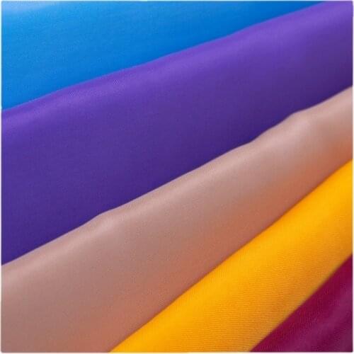 Width 59'' Autumn Winter Solid Color Comfortable Antistatic Polyester Taff Fabric By The Yard For Coat Bag Lining Material