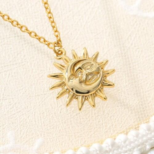 New Ins Stainless Steel Sun Moon Necklace Personality Creative Mythical Sun Moon Pendant Necklaces For Fashion Jewelry Gift