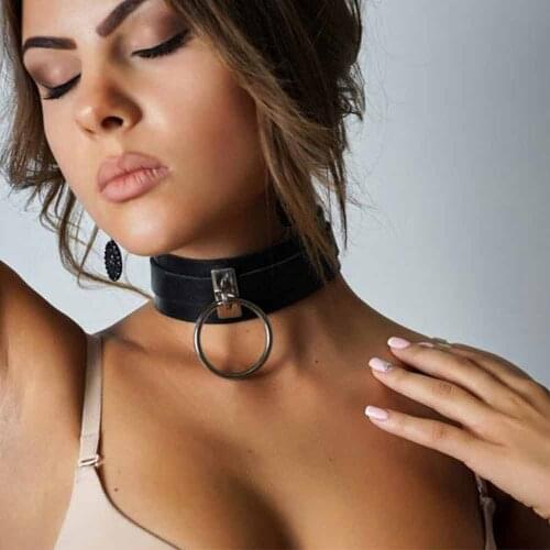 2021 New Fashion Women Goth Toy Leather Punk Harajuku Necklace Metal O-Round Collar Harness Choker Necklace Rivet Party Jewelry