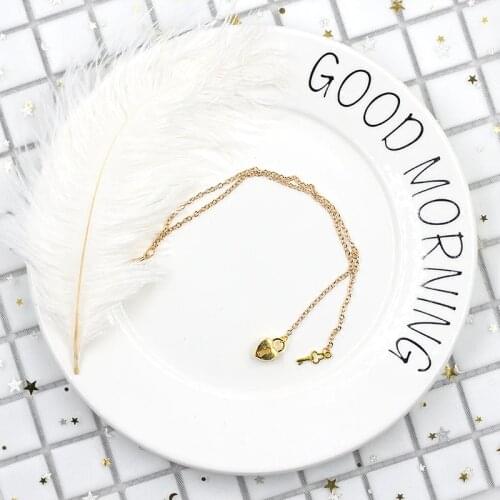 1PC Golden love Chains Design Metal bookmark Paper Clips Pendant Book decorate Collocation Notebook Accessories Marker Gift A6