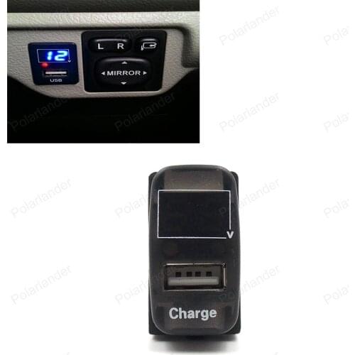 Suitable for M/ITSUBISHI Charge for Mobile phone i/phone 5V 2.1A Car Charger USB Interface Socket Voltmeter
