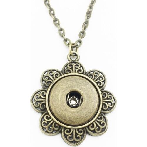 HOT sales Retro bronze butterfly flower square 18mm snap button jewelry pendant Necklace NX6323