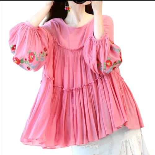 Spring clothes of 2019 originally Mori nationality wind embroidered Lantern Sleeve long sleeve loose cotton and line J2019020045