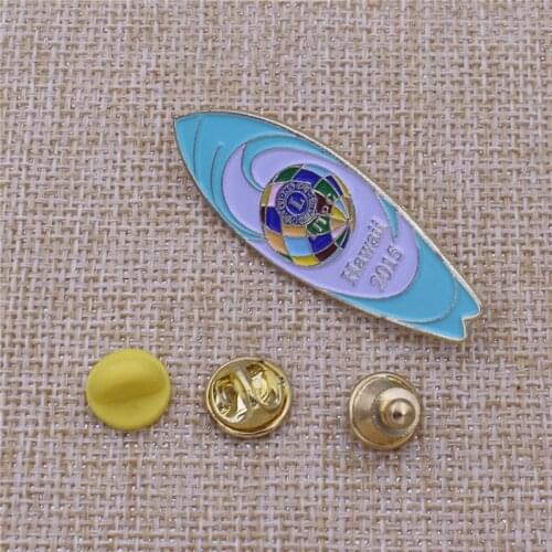 Discount Promotion Custom Metal Badge New Style Electroplating Souvenir Badges