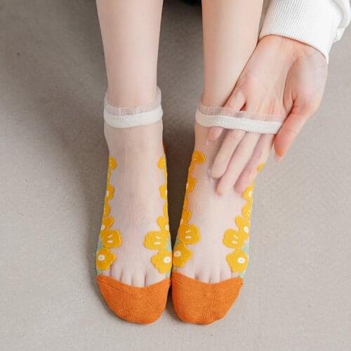 Lace Socks 2021 Summer Thin Transparent Crystal Socks Short Tube Shallow Mouth Japanese Lovely Cotton Bottom Socks Polyester