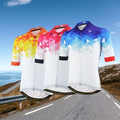Men Summer Cycling Jersey Short Sleeved Quick Dry T-shirt Breathable Pro Team Bicycle Clothing Gradient Color Maillot Ciclismo