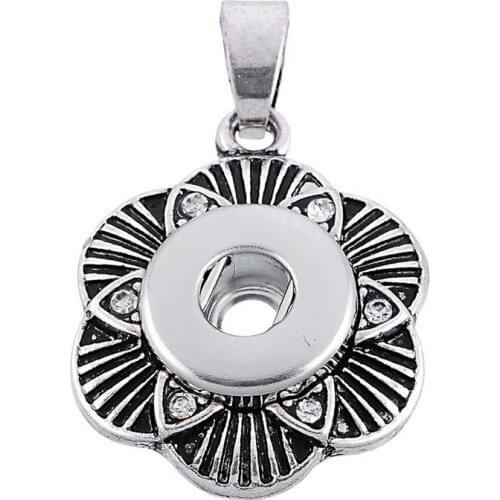 Hot Flower pattern Snap Button Pendant Necklaces fit 12MM snap buttons Fashion hot selling In Europe And USA wholesale XL9014