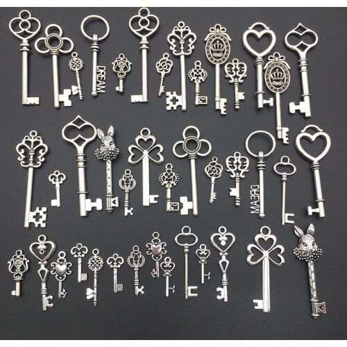 Retro Style Bronze Charms key-Shaped Antique Faceted Handmade Pendants Fashion Bracelets Necklace Jewelry Gifts DIY Making