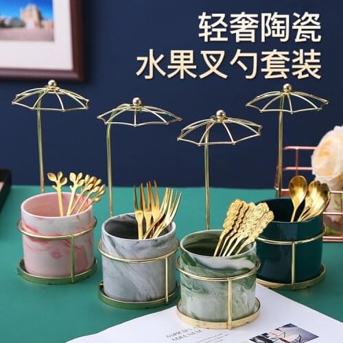 Stainless steel fruit spoon fork set leaves spoon fork Nordic kitchen home fruit fork collection barrel set spoon and fork set