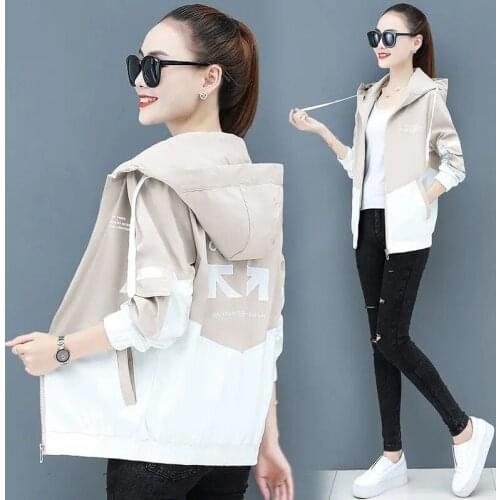 Baseball Uniform New Spring Autumn Women Jacket Windbreaker Female Korean Version Loose Short Hooded Windbreaker Coat Tops R1422