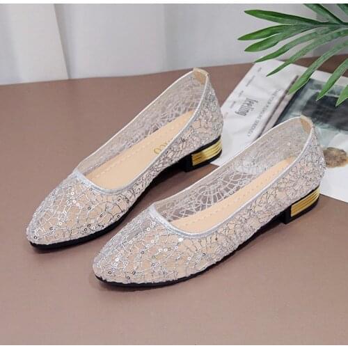 Fashion Women Ballet Shoes Leisure Spring Autumn Ballerina Bling Flash Sequins Flats Shoes Princess Shiny Pointed Wedding Shoes