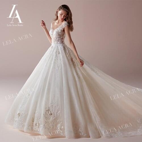 Charming Appliques Backless Wedding Dress V-neck Beaded 3D Flowers Ball Gown Princess Train LelaAcra NZ60 Bride Vestido De Noiva