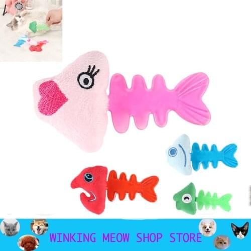 Cat paw Toy Interactive Small Bell Pet Products Squeak Accessories PP Cotton Simulation Puppet Fish Small And Medium Sized Cats
