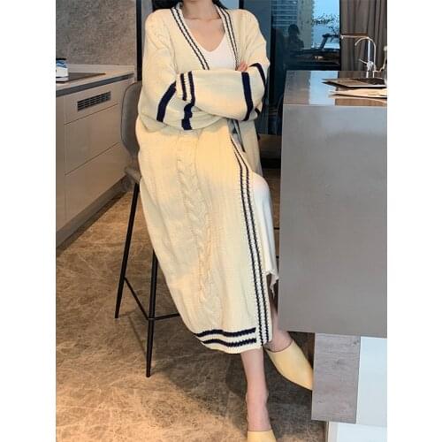 [ZAYAU]Autumn and Winter Korean Style Long Striped Knitted Cardigan With Thicker Lazy Loose Sweater Over-the-knee Jacket