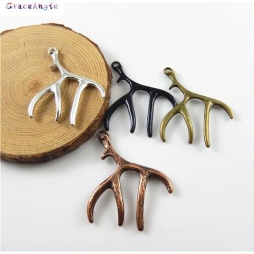 GraceAngie 4PC Tone Deer Horn Shaped Alloy Charm Mixed Color Pendants Jewelry Necklace Accessories 50*40*3MM 32571