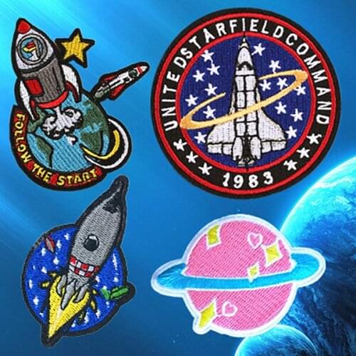 New Arrival Planet Universe DIY Embroidered Patch Funny Astronauts Spaceman Space Badge Sew Iron on Applique Badges