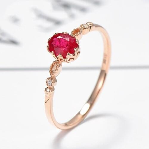 Rose Gold Exquisite Small and Fresh Japanese Red Gem Ring Womens Jewelry Cocktail Ring Engagement Ring Valentines Day Gift