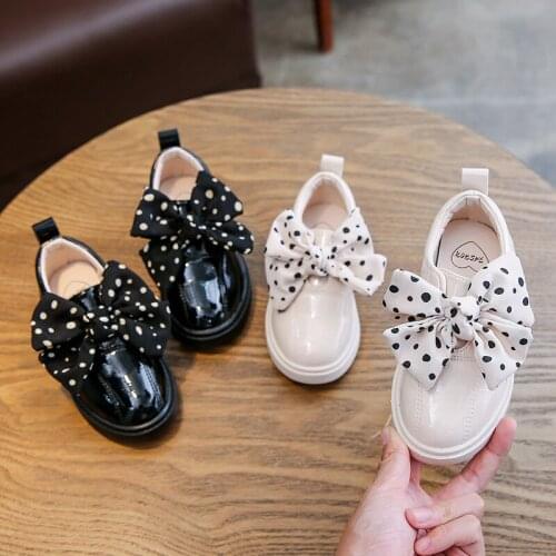 British style girls leather shoes 2021 spring and autumn wave dot bow patent leather princess shoes children performance shoes