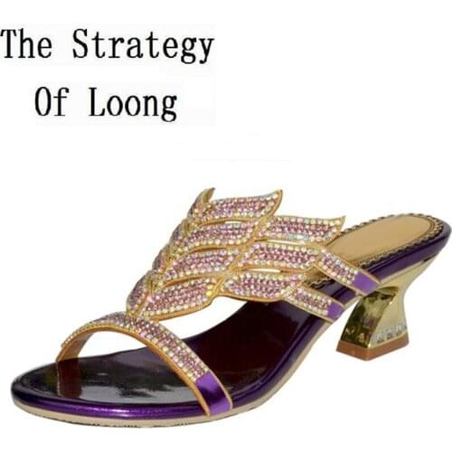 2020 Summer Korean Style Fashion Sumptuous Slippers Women Corium Big Small Size 33 42 43 High Heel Rhinestone Sexy Slippers