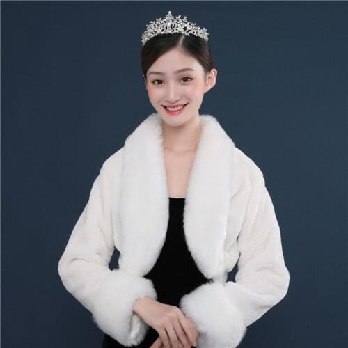 WEIAIJIAYI TRADING CO LTD Wedding Fur Capes