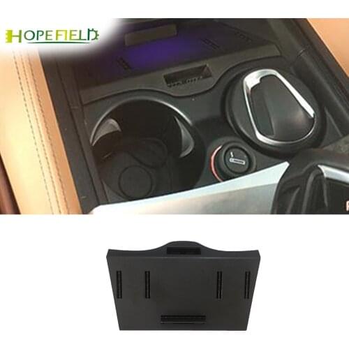 Qi wireless charger for BMW 5 Serie F10 G30 GT G38 6 Series G32 2018 2019 car onboard charging dual USB charge for iPhone 11