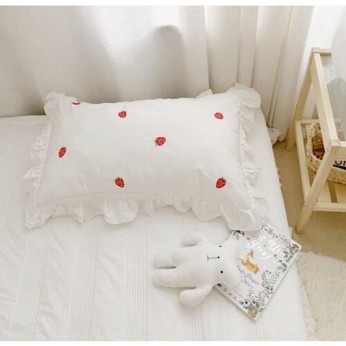 Children Cute 100% Cotton Ruffle Pillowcase Solid White Ruffle Pillow Cover European Pillow Cover Protector Bedding 48*74cm