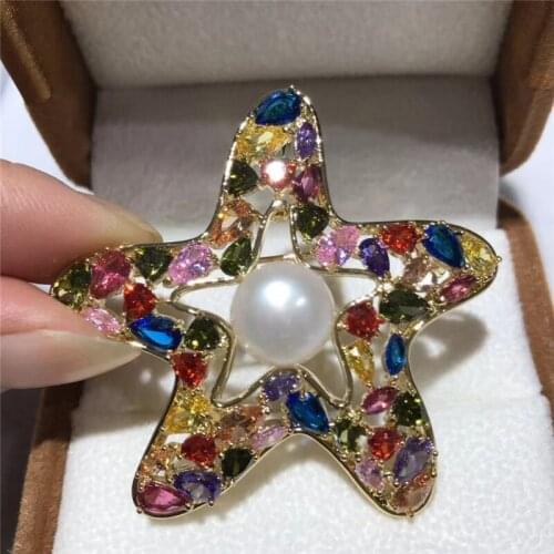Popular Austria multicolor Zircon stars Inlay AA 10-11 FW White Pearl Brooch Scarf Clips Pendant