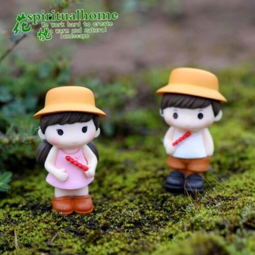 2pcs Mini Couple Statue Resin Craftwork Garden Miniature Micro Landscape Decoration Maison Christmas Couple Snowman Statue