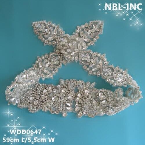 30 pieces) Wholesale bridal sash hand beaded silver clear crystal rhinestone applique for wedding dresses sash belt WDD0647