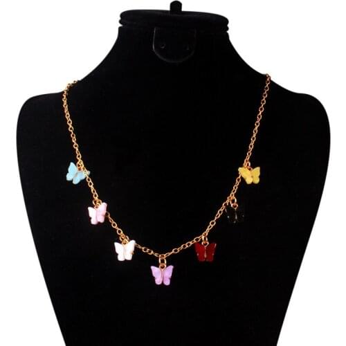 Wenushoushi aesthetic butterfly charm necklaces for women cute fashion butterfly necklace women alloy acrylic drop ship ok di197