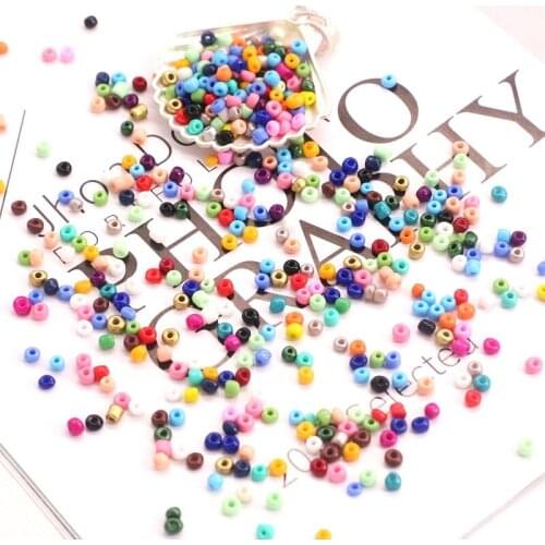 200pcs / lot 4mm Charm Czech Glass Seed Beads Bracelet Necklace Gasket Beads for Jewelry Handmade DIY Jewelry Making Accessories