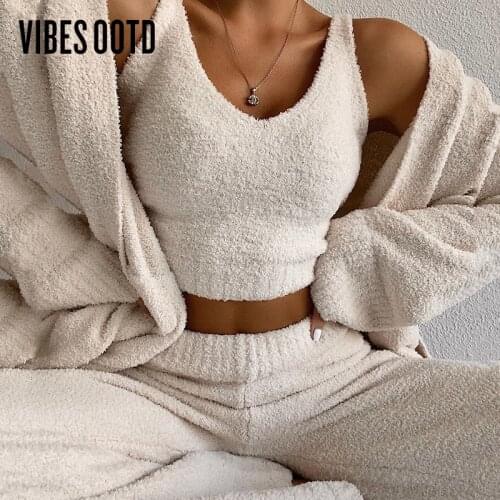 VIBESOOTD Fur Two Piece Set Winter Sexy Backless Crop Tops for Women Outfit Matching Set Top and High Waist Pants Party Clubwear
