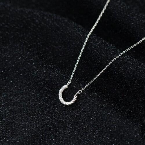 100% real. 925 Sterling Silver Fine Jewelry CZ & Twist Horseshoe Pendant Necklace Charms C-D8575