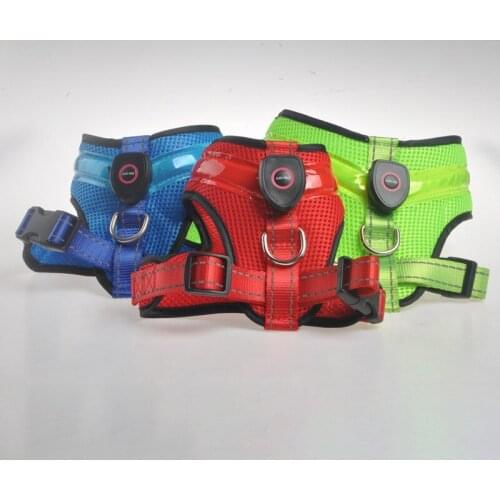 Pet Products Pet Dog Cat Adjustable Harness Dog Glow Harness Vest Small Large Dog Harness Vest Outdoor Walking Pet Supplies