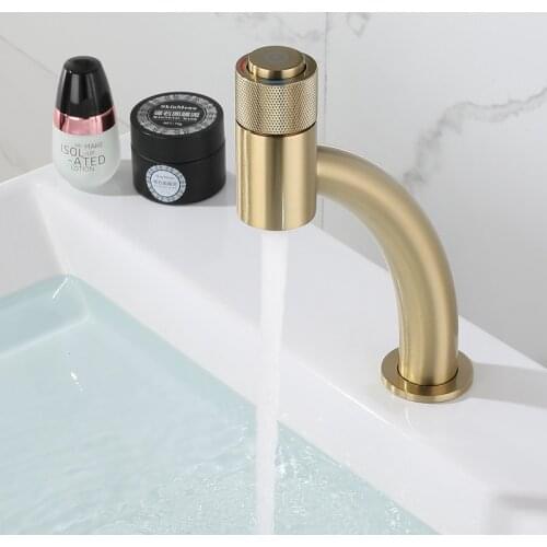 Basin Faucet Bathroom Copper Faucet old Sink Mixer Tap Toilet Sink Hot And Cold Single Handle Luxury Style Basin Faucet